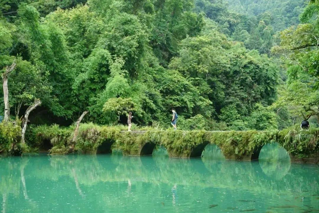 黄金AK闯迷宫